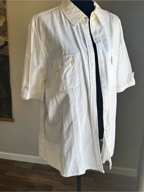 White Stag White Short-Sleeve Button-Down Shirt